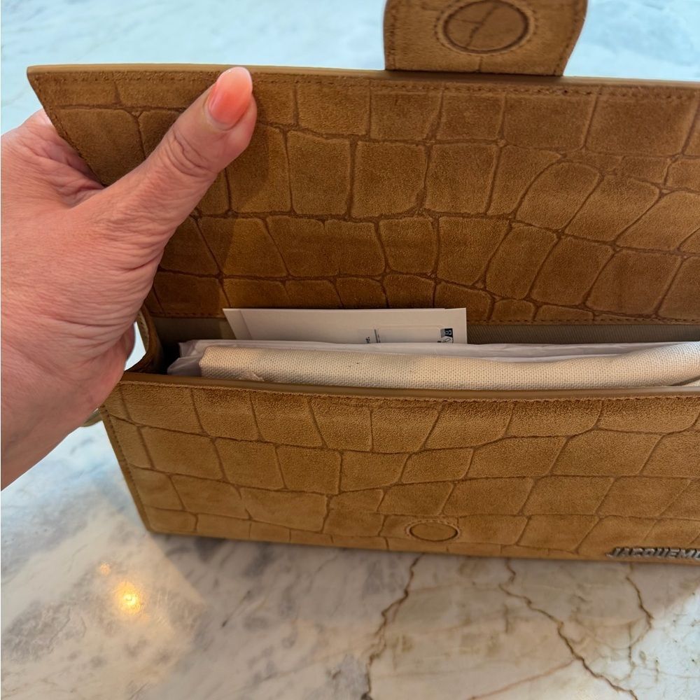 Jacquemus Le Bambino Croc-Embossed Women's Shoulder Bag - Picture 9 of 15